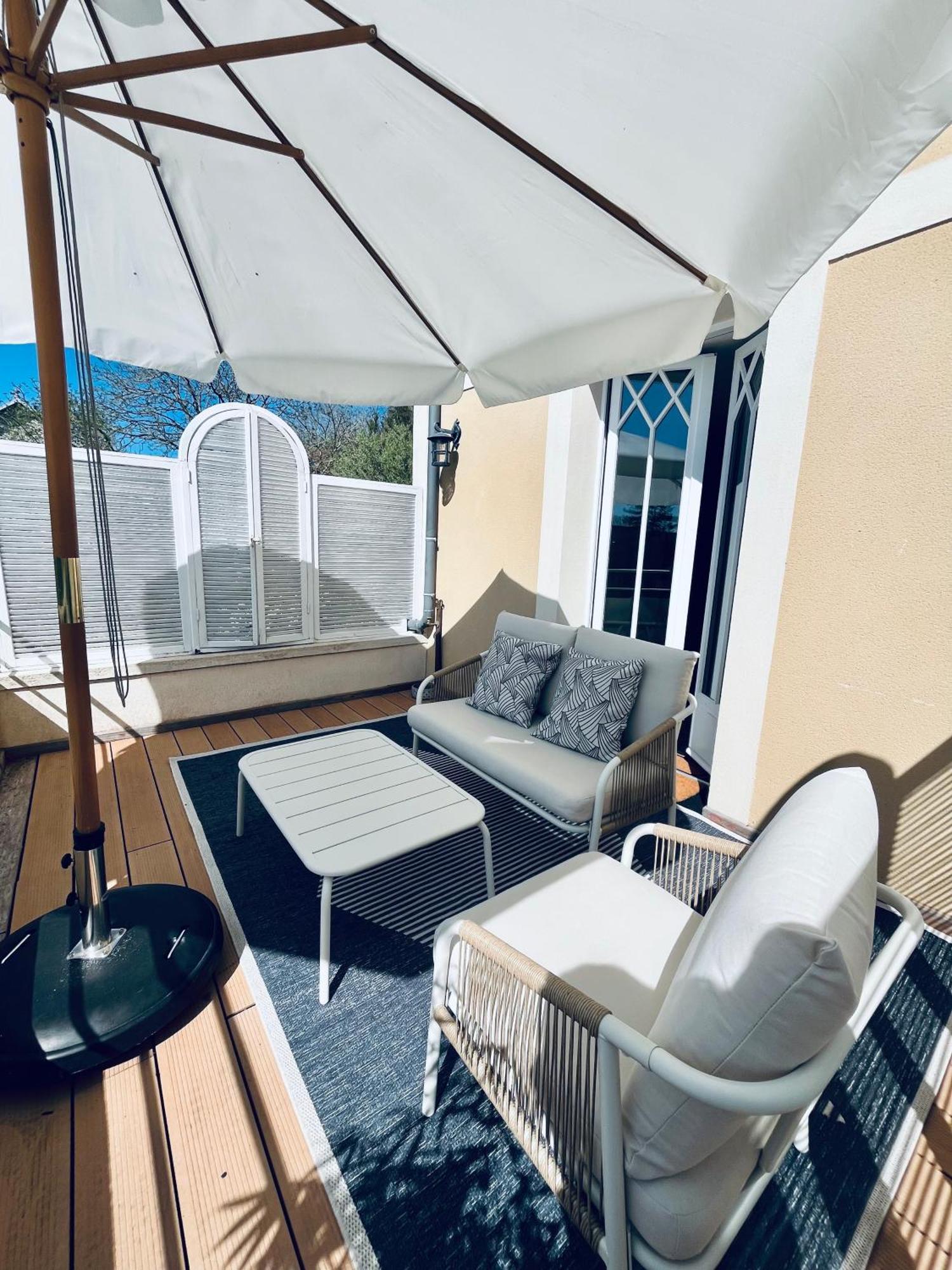 Orpheus Lodge Giverny Buitenkant foto